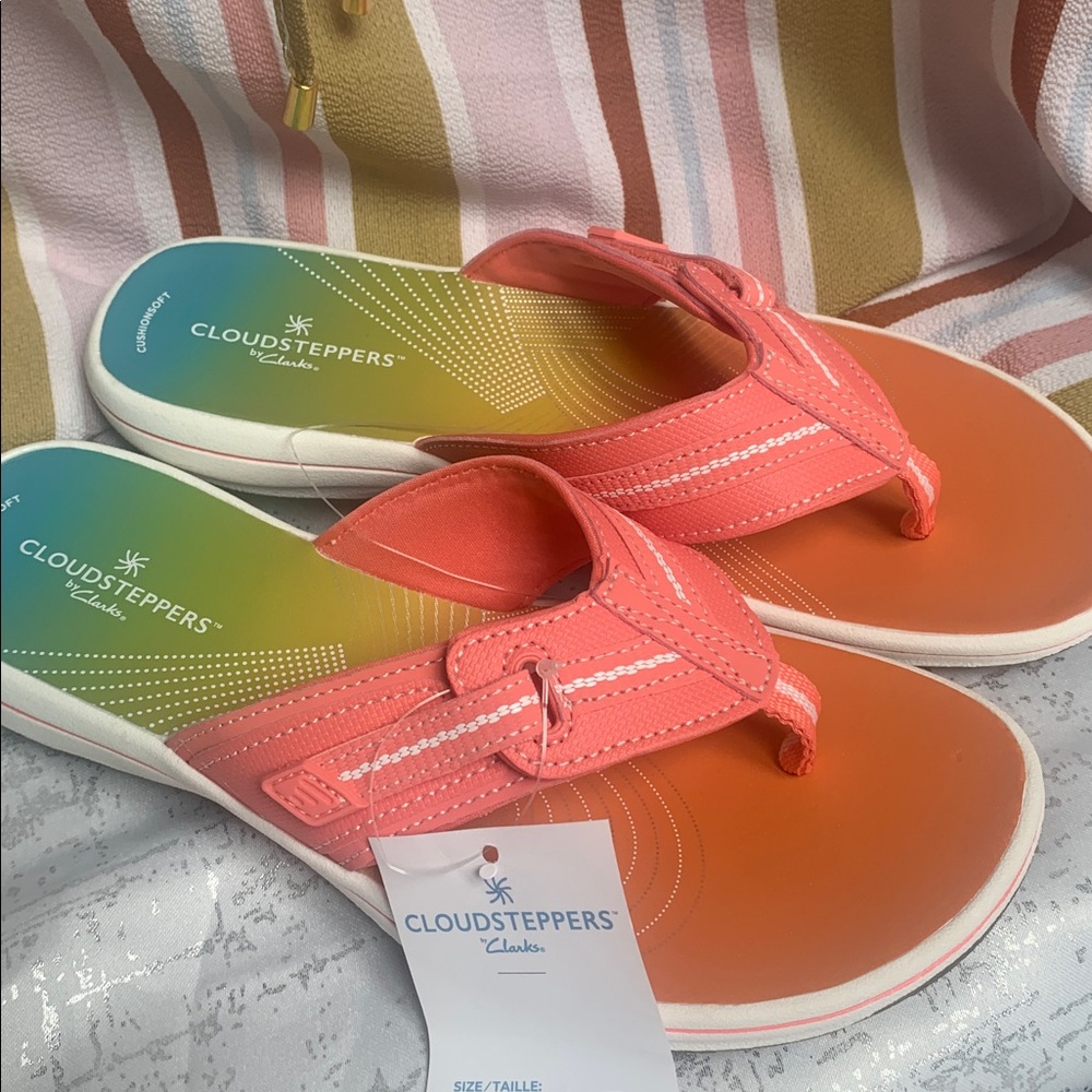 Clarks sandals - Picture 2 of 5